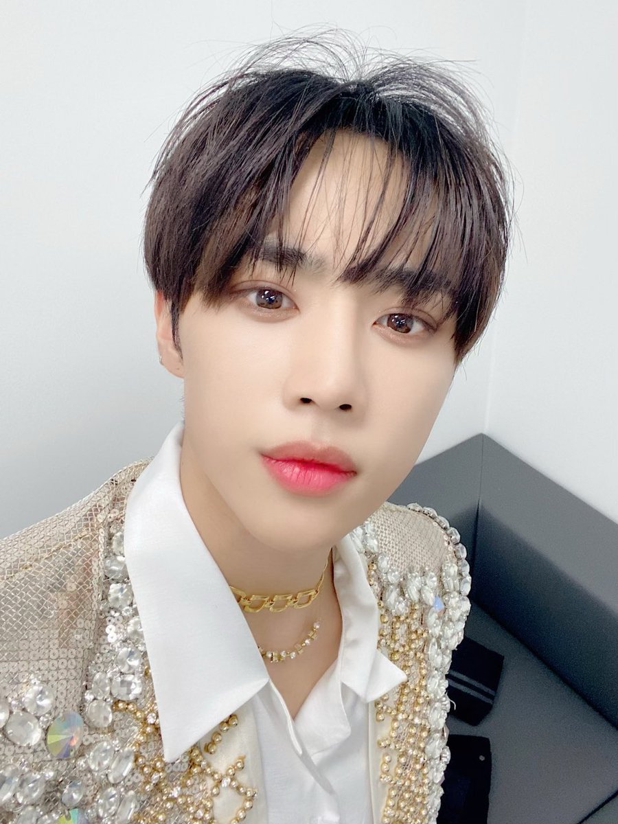 koztaesan's tweet photo. 𝘔𝘺 𝘎𝘰𝘭𝘥𝘦𝘯 𝘉𝘰𝘺𝘻 ♡ https://t.co/UCnsgS5TLk