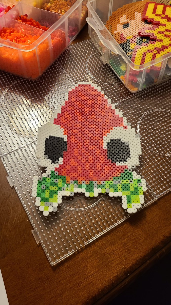 DezAndFoxPlay's tweet photo. Hey, @YoungHorses. My 8 y/o made this because he loves your game. While we're on the subject, I also love your game. Thanks for making something great, honestly. 
-Dez https://t.co/X1ohjyEm0M
