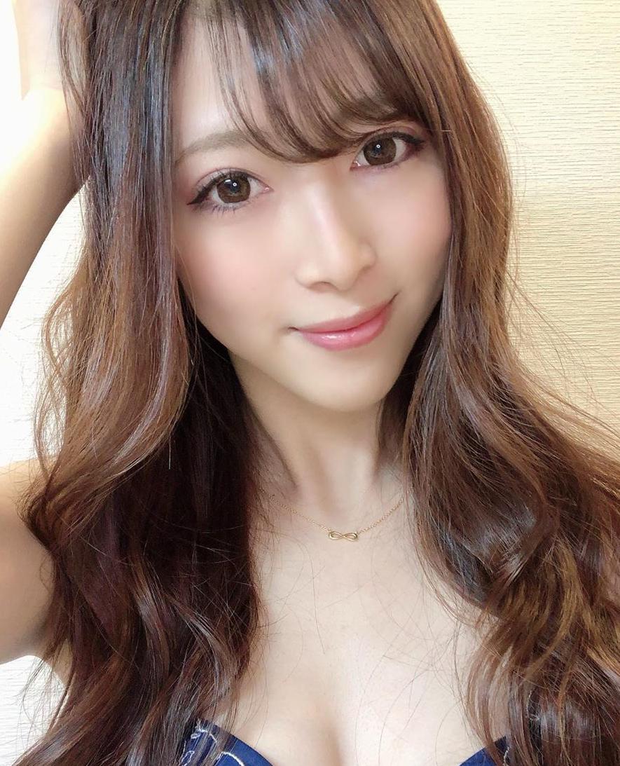 Pear_44592's tweet photo. 制服💋 https://t.co/fzO9PnebIx