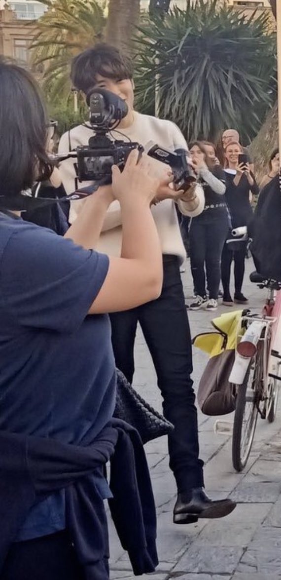 이건...갤러리에 한 장쯤은 다들 있잖아요...