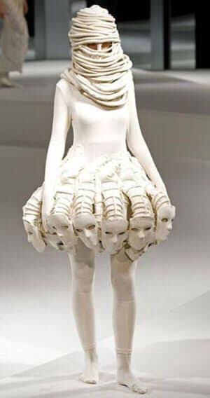 キノココ キノコ パリコレ の奇抜なファッション かっこよくて好き めっちゃかっけえ