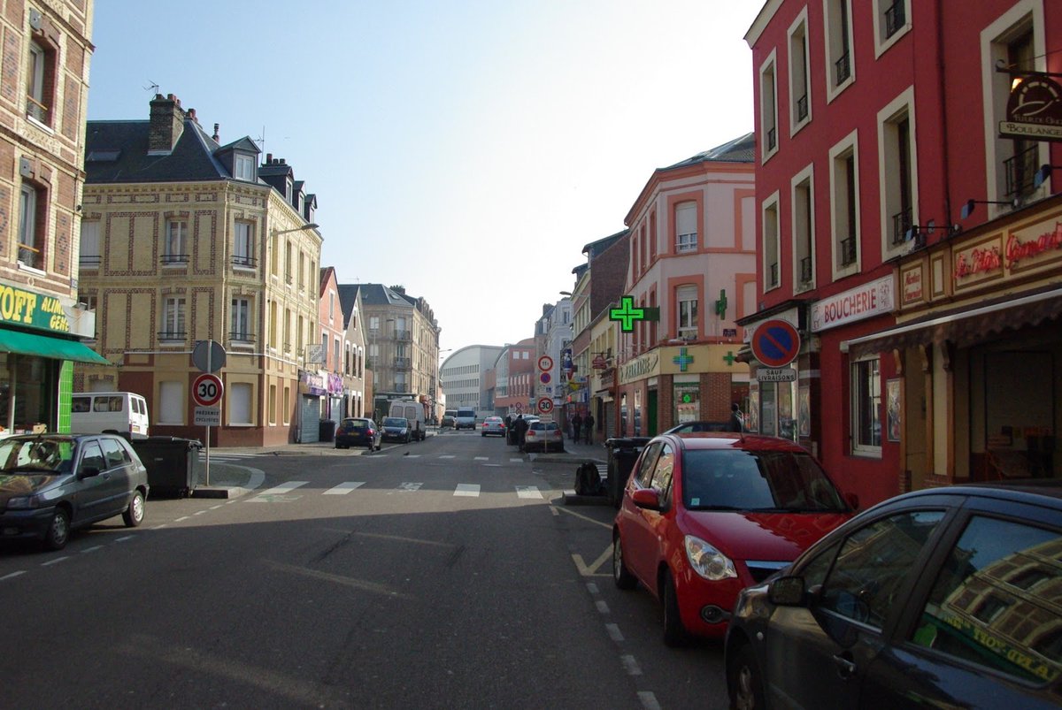 Le Havre : 3 jeunes garçons agressés en pleine rue avec un tesson de bouteille par un Somalien de 26 ans, qui n'aurait pas apprécié leur "regard insistant" - fdesouche.com/2020/12/14/le-…