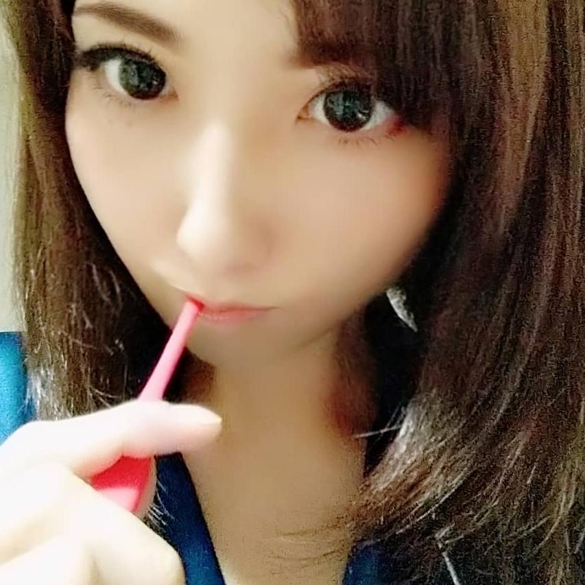 Soil_35945's tweet photo. オレンジメイク😘 https://t.co/BzNCt8G5FK