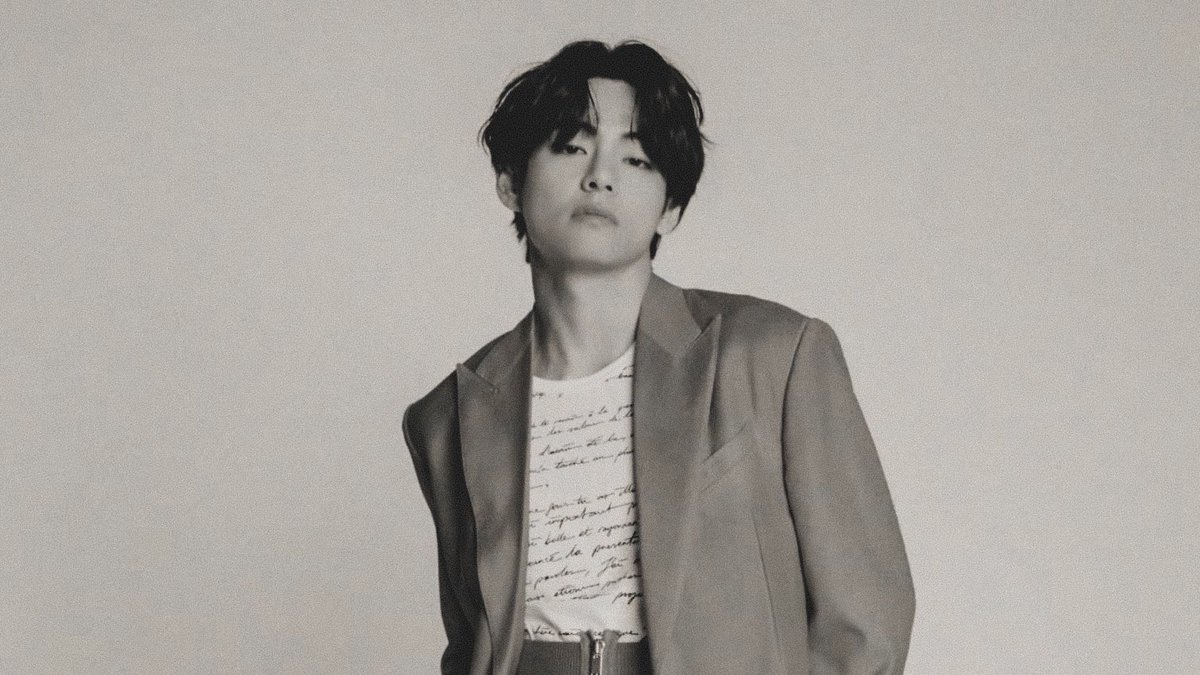 archivefortae's tweet photo. KIM TAEHYUNG OHMYGOD https://t.co/bz8Ra6HyV3