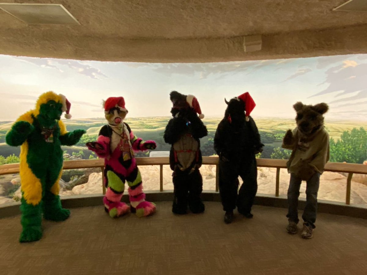 saskprairiedog's tweet photo. We also hit Royal Sask Museum today as well. Spreading the Christmas Cheer.. @LivingSkiesFurs @SaskFurries https://t.co/p5a2h5hCfE