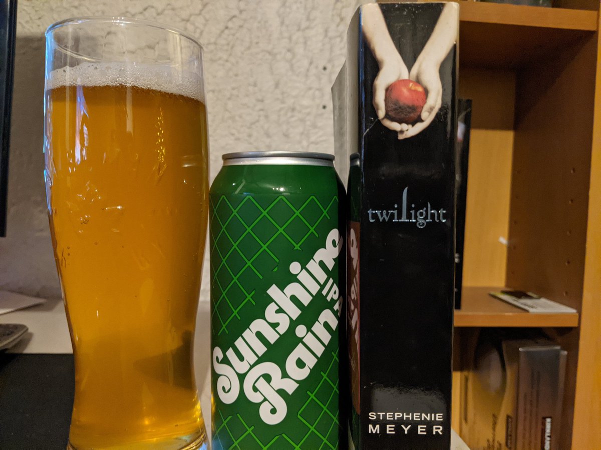 JustRealReview1's tweet photo. 13. Cabin - Sunshine Rain - IPA

Pour a glass, light a candle, grab your favorite book and enjoy this one. 

#sparkleinthesun
#Justrealreviews https://t.co/h8RVxDD2Sl