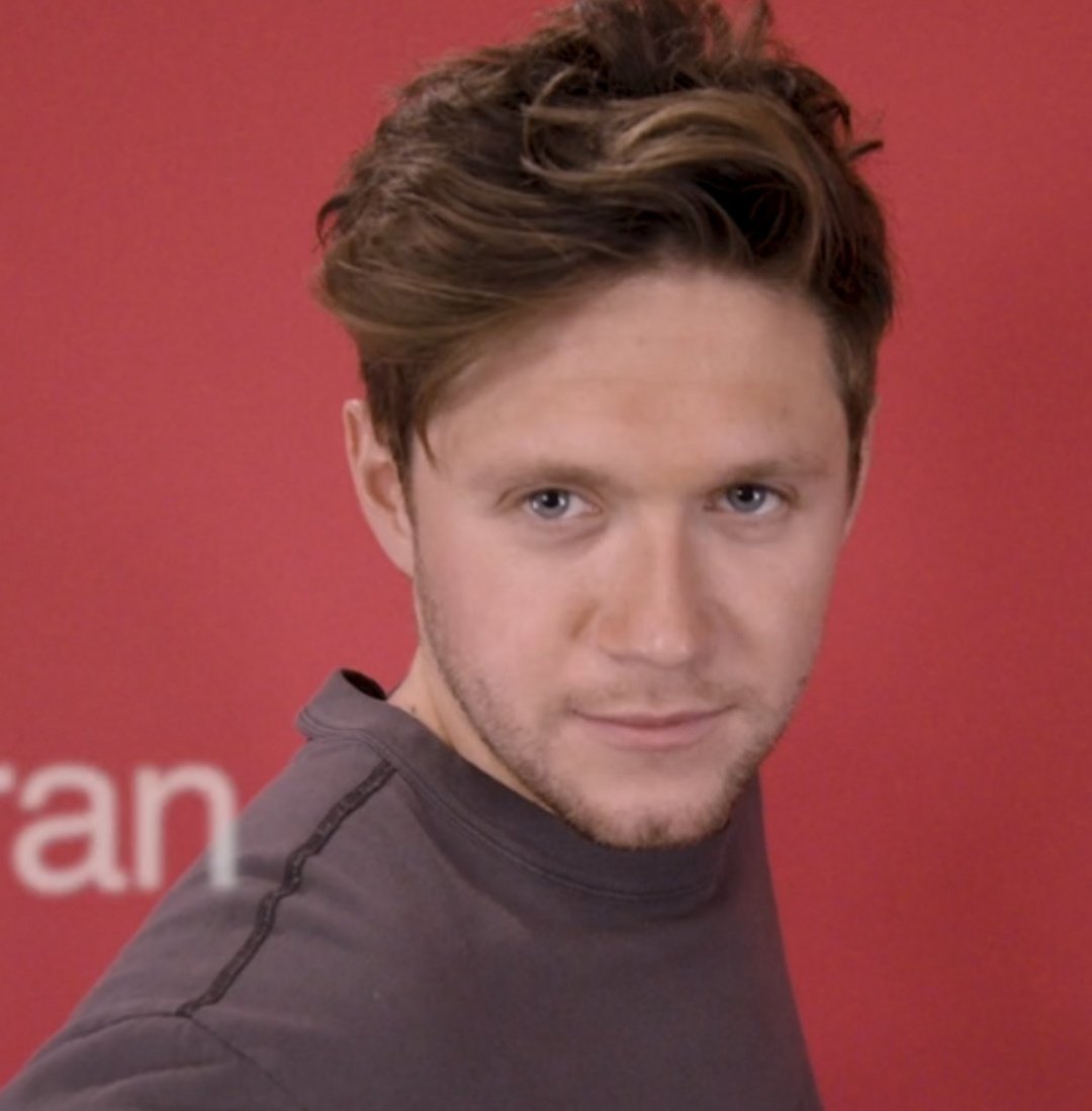 retroeuil's tweet photo. I vote #NiallHoran (@NiallOfficial) for #ArtistoftheYear at #TDYAwards @965TDY https://t.co/GysnPm1MBt