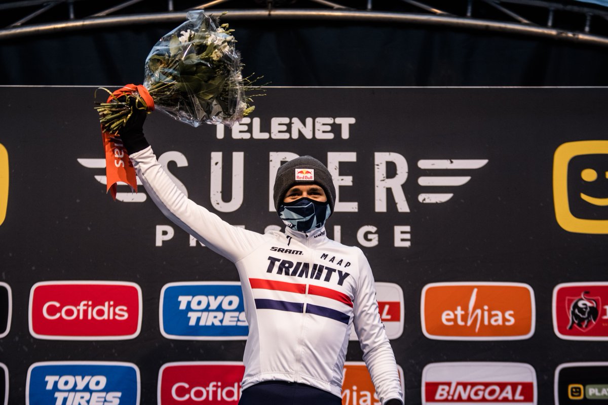 maap_cc's tweet image. Congratulations, Tom Pidcock!

Not only securing a maiden victory in the Elite class but, taking the Superprestige Gavere win in commanding style over the reigning World Champ. Class ride!

📸  Twila Federica Muzzi
#maapapparel #crossishere #spgavere