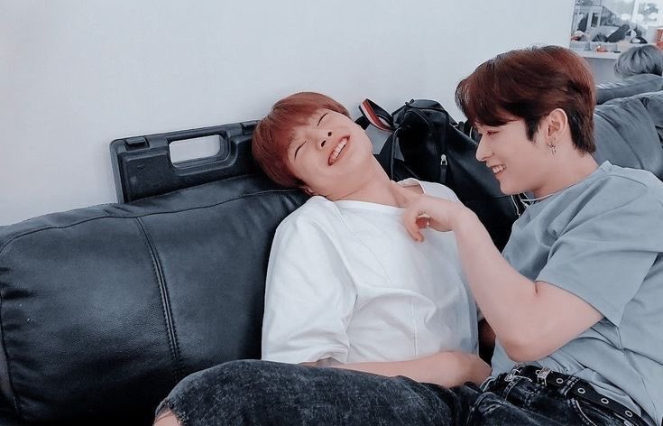 also just han jisung saying “gay”