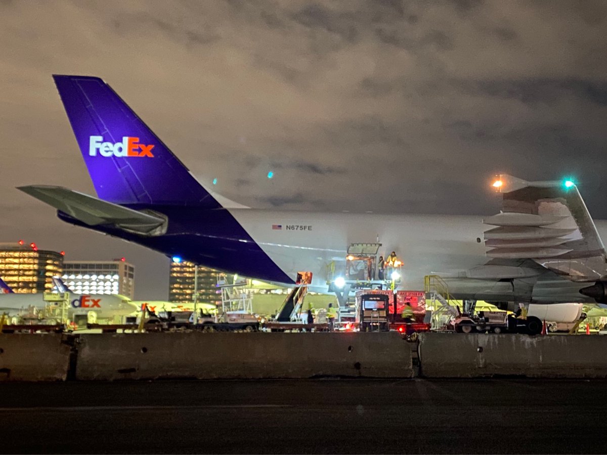 flyLAXairport's tweet image. The first batch of COVID-19 vaccine has arrived in Los Angeles at LAX. This is a major milestone for science, our country and our community. Thank you to all those who made this delivery possible, and are part of the incredible effort to distribute vaccines around the world.
