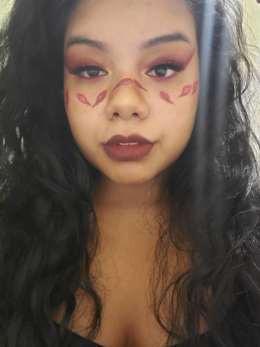 Billiejeanna's tweet photo. Photos of my Fall Inspired Make-up Look, love how these came out 🍂🍁❤ #fallinspiredmakeup https://t.co/sSED1gnHbb