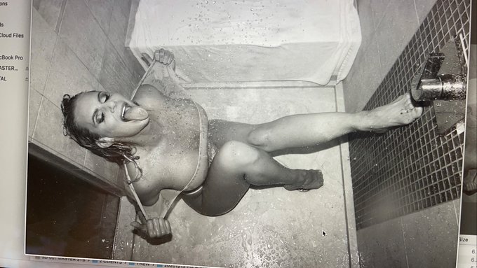 Rocking @Brazzers + and @RickShameless says this picture embodies me to the fullest 🤪 https://t.co/n<a class="tags" href="/tag/brazzers">@brazzers</a><a class="tags" href="/tag/rickshameless">@rickshameless</a>