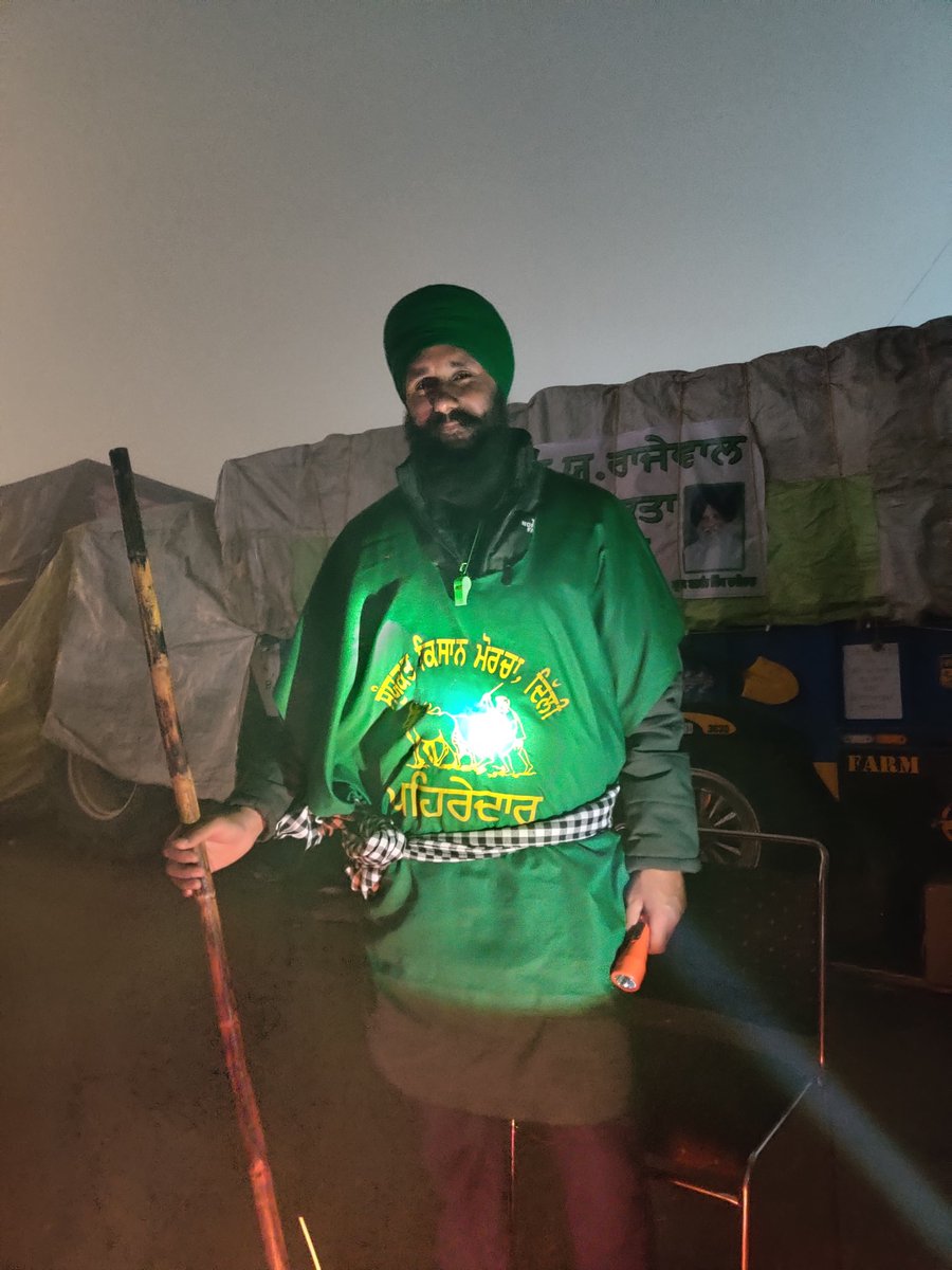 A pehredar on routine vigil. (5/n)