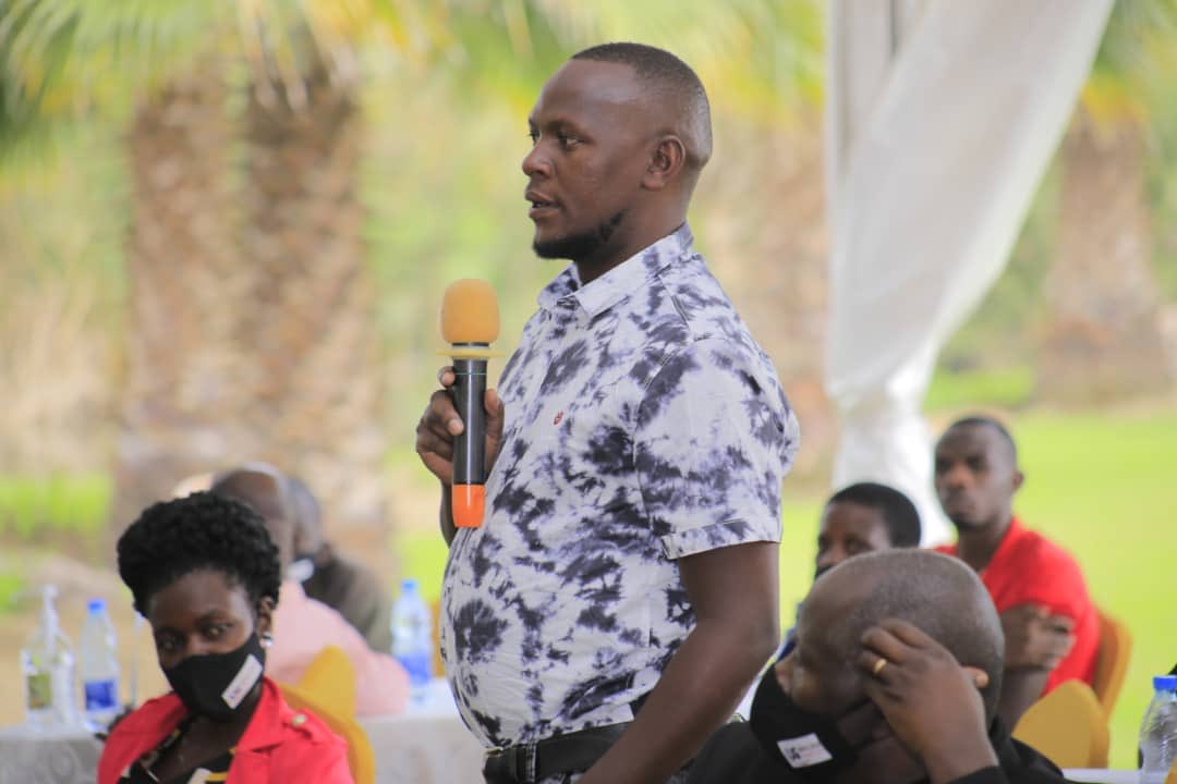 PLEXII_UG's tweet photo. @ACEMP_UG on Thursday andFriday last week held the #ASMQUG20 conference,where ASMs interacted with @CentenaryBank representatives. ASMs passed on an invitation to the bank into the mines, where miners would guide them on understanding the value chain and ASM financial flows. https://t.co/sOETS2pUiH