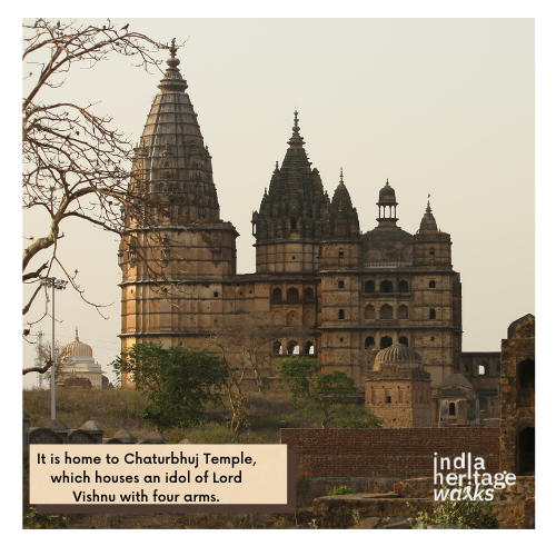 Sahawalks's tweet photo. "Travel virtually with India Heritage Walks! Take a look at these and identify this city.
Put your answers in the comments section below and let’s see how well you know your country! #VirtualTravel #IndoorLearning #QuarantineLife #IndiaHeritageWalks https://t.co/TX6gx33P8W