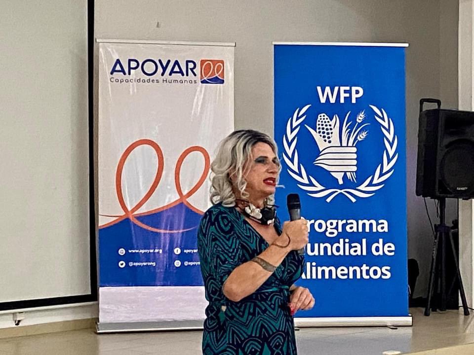 apoyarong's tweet photo. #trasformando el territorio desde una perspectiva humana e incluyente como una herramienta para desaprender acciones violentas que atentan contra la integridad de toda las personas. Este ejercicio servirá para la construir de paz y bienestar, gracias a @Brigittelgb @HMSmipalabra https://t.co/37Gki9SqF8