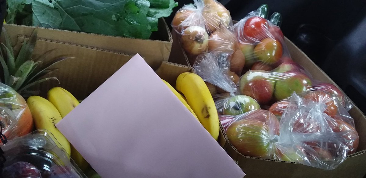FreshFoodsZim's tweet photo. ✨🎄INTRODUCING… THE CHRISTMAS BASKETS!🎄✨

Enjoy all your festive fruit and veg essentials straight from the farm to your doorstep for a stress-free Christmas.

ORDER TODAY 🎅 https://t.co/mbsUdcL5h4 or WA 0712517288 now https://t.co/3k9sbEZITc