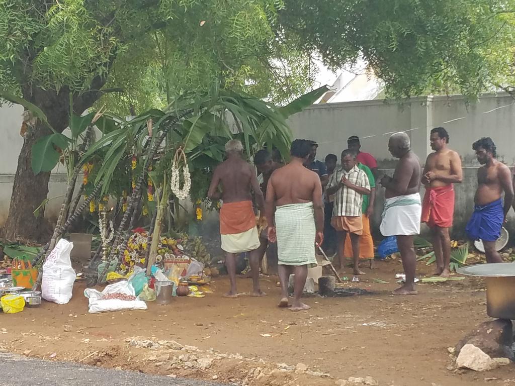 Once the cooking is done, poojai starts.