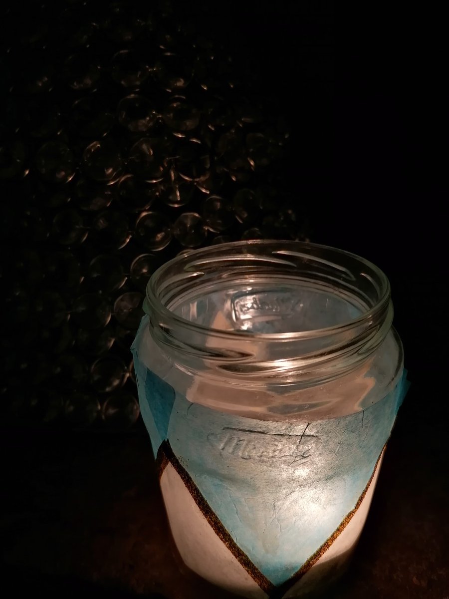 YorkTravellers's tweet photo. Thankyou @YorkCVS for the idea and materials to #YorkLightUpLockdown! Here's a couple we've made individually in our homes to help us feel connected while we can't be together https://t.co/H1uaHetrWk