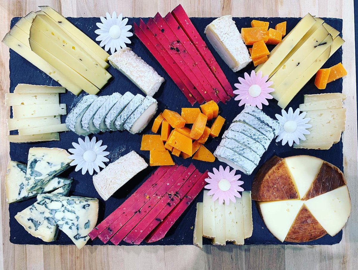 Powered by ! 🚀
Faites-vous livrer les succulents plateaux de fromages, made by DANARD, le jour même, en moins de deux heures ou quand vous le voulez 📲 🛵 🧀 🍷 🎅
#shipfromstore #ecommerce #livraison #cheese #plateaux #miam
fromagerie-danard.com/fr/degustations