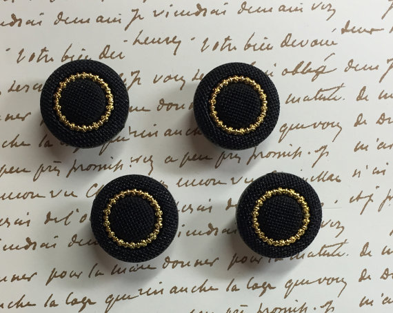 Rescuedoffering's tweet photo. Vintage Button Push Pins https://t.co/FD0FBUuMAj via @EtsySocial #etsyspecialt #specialTGIF #VintageButton #PushPins https://t.co/Uz8rrLeS2H