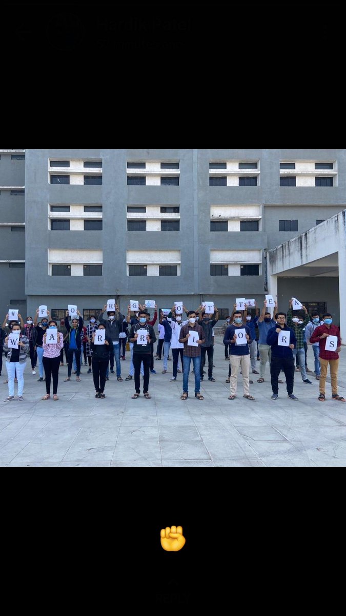 hirpara_sudhir's tweet photo. Interns of GMERS Junagadh on strike..
@vijayrupanibjp 
@Nitinbhai_Patel 
@JayantiRavi 
#forgottowarrior https://t.co/dQI2L3iXLK