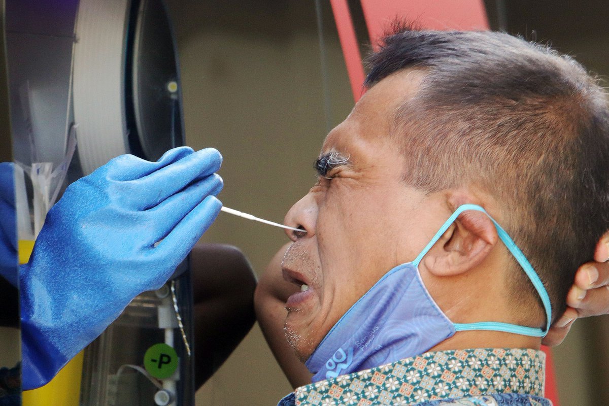 Ini senarai lokasi untuk anda dapatkan khidmat swab test sekitar Lembah Klang dan kawasan sekitarnya.Untuk masuk ke Sabah, anda perlu membuat swab selewat-lewatnya 3 hari sebelum penerbangan, manakala Sarawak masih kuarantin 14 hari tanggungan sendiri.Jom kita mula!