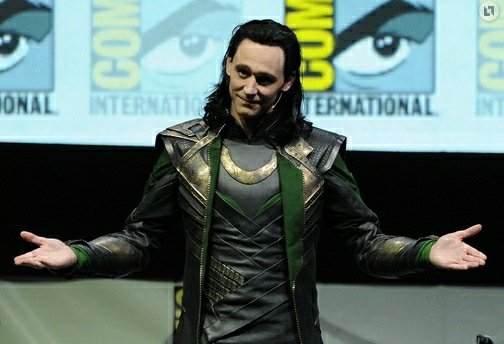 FanvidsS's tweet photo. Imagine there's a scene in the #loki series where the taking of hall H really did happen

#LokiSeries https://t.co/BSWhY4J3Yd