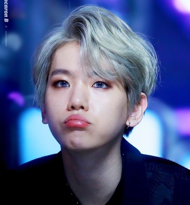 baekhyun (1/3)