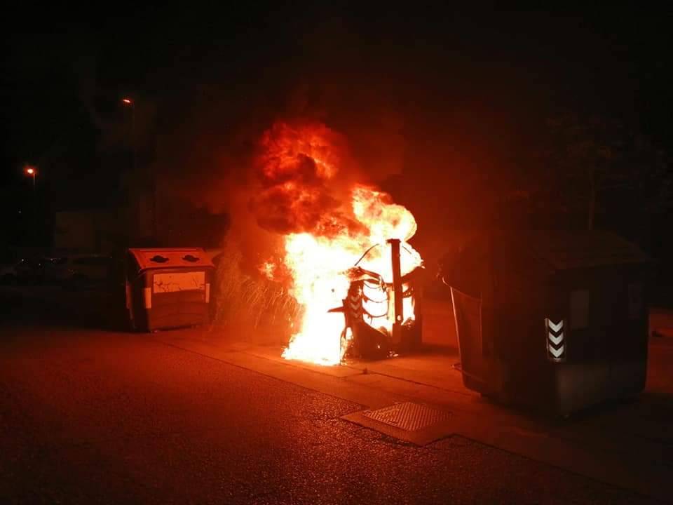 PuertoRealWeb tweet media