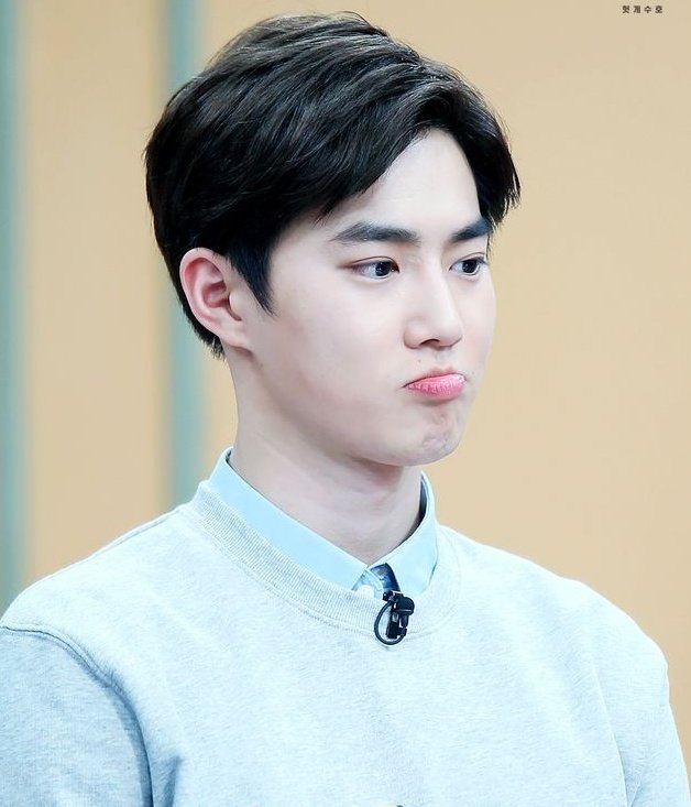 junmyeon (1/3)
