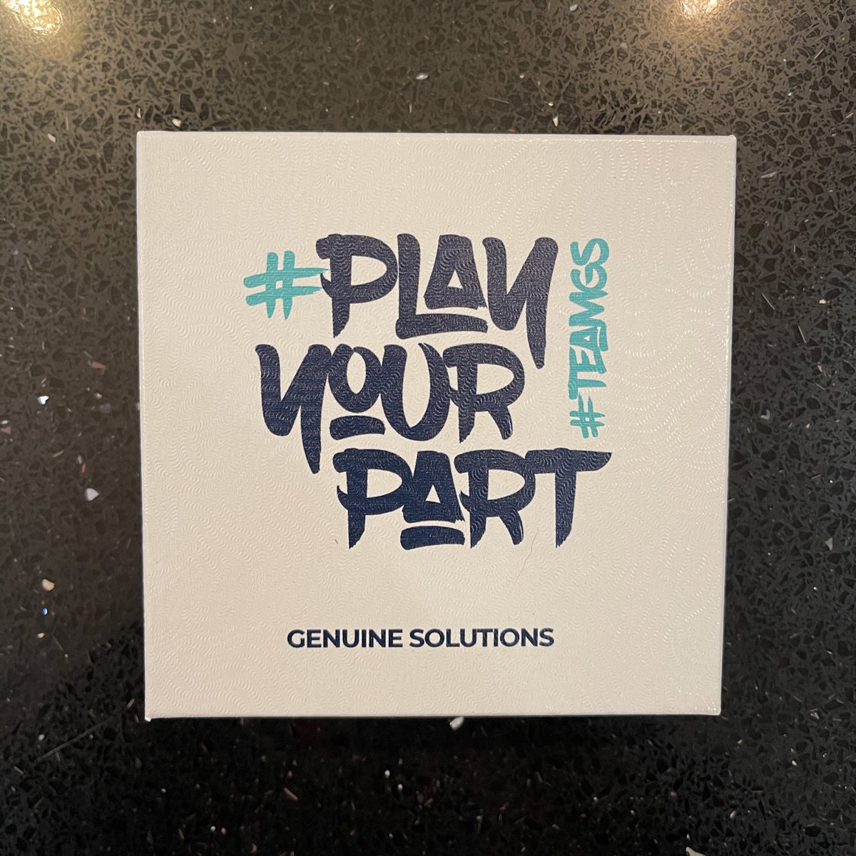Fantastic Christmas gift from #GenuineSolutions made with recovered components. What a great idea! I wrote about @GSUKplc recently in this blog and it’s efforts to recover, re-use and recycle. ccsinsight.com/blog/the-long-… #PlayYourPart