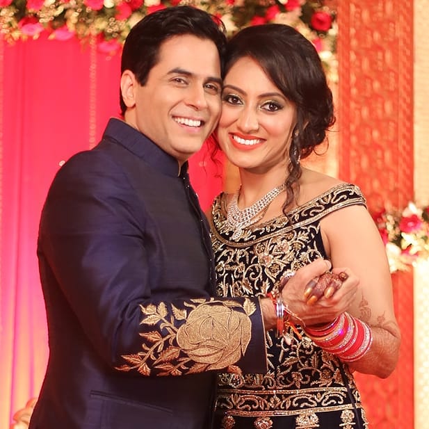 VandanaLalwani7's tweet photo. 1..2..3....4... get on the dance floor... Happy 4th Anniversary to us..😍 and many many more to go 🤩
#happyanniversary #hubbyandwifey #4years #actors #marriageanniversary #crazyus #love #amanandvandana #vermas https://t.co/mY3jfU649X