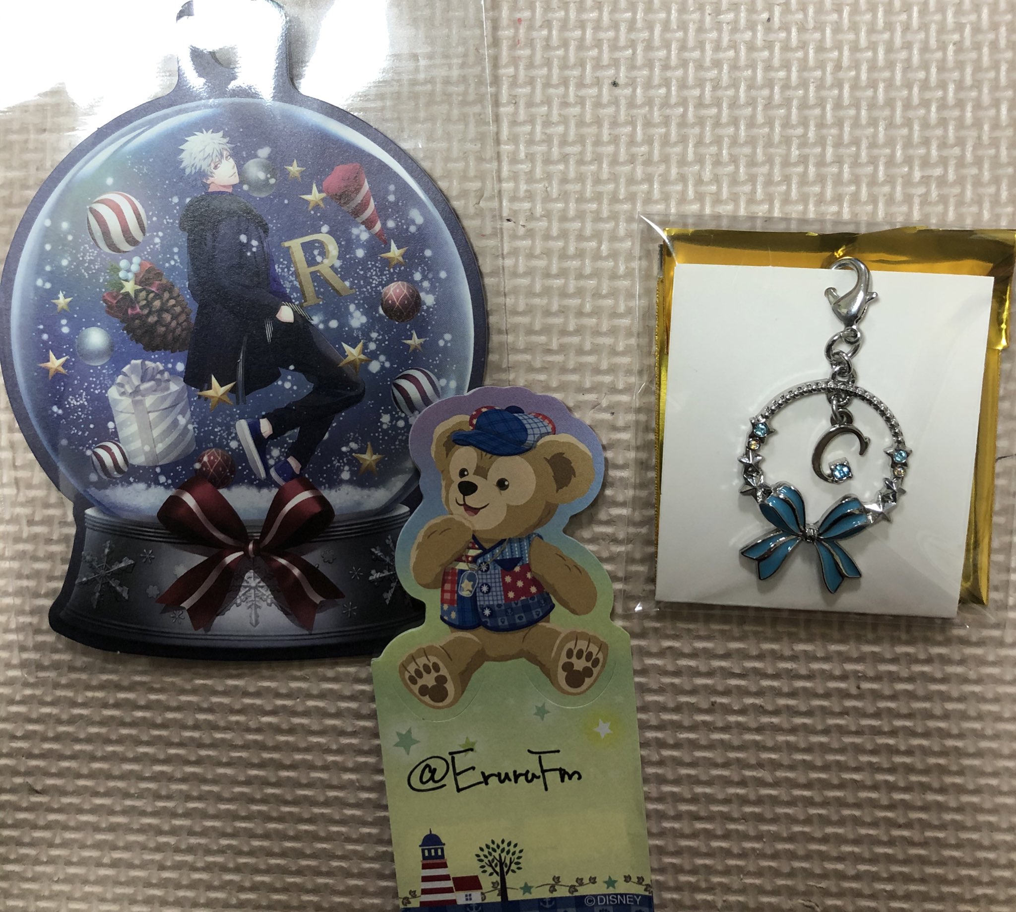 Eru Ru こんばんは お世話になっております 当方 特典蘭丸さん イニシャル チャームカミュ様各1所持していますが 特典翔くん イニシャルチャーム嶺二さんとの2 2での郵送交換は可能でしょうか ご検討よろしくお願い致します