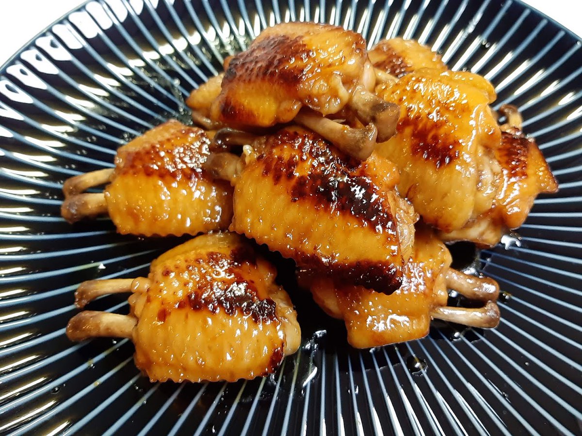 Oscar 15 手羽先の照り焼き 作りました 食べづらかった手羽先が 大好きなチューリップ姿に すごくすごく勉強になりました 鳥羽シェフのレシピは間違いない 次回の 褒めらレシピ はなんだろう すでに待ち遠しい スッキリ 鳥羽周作