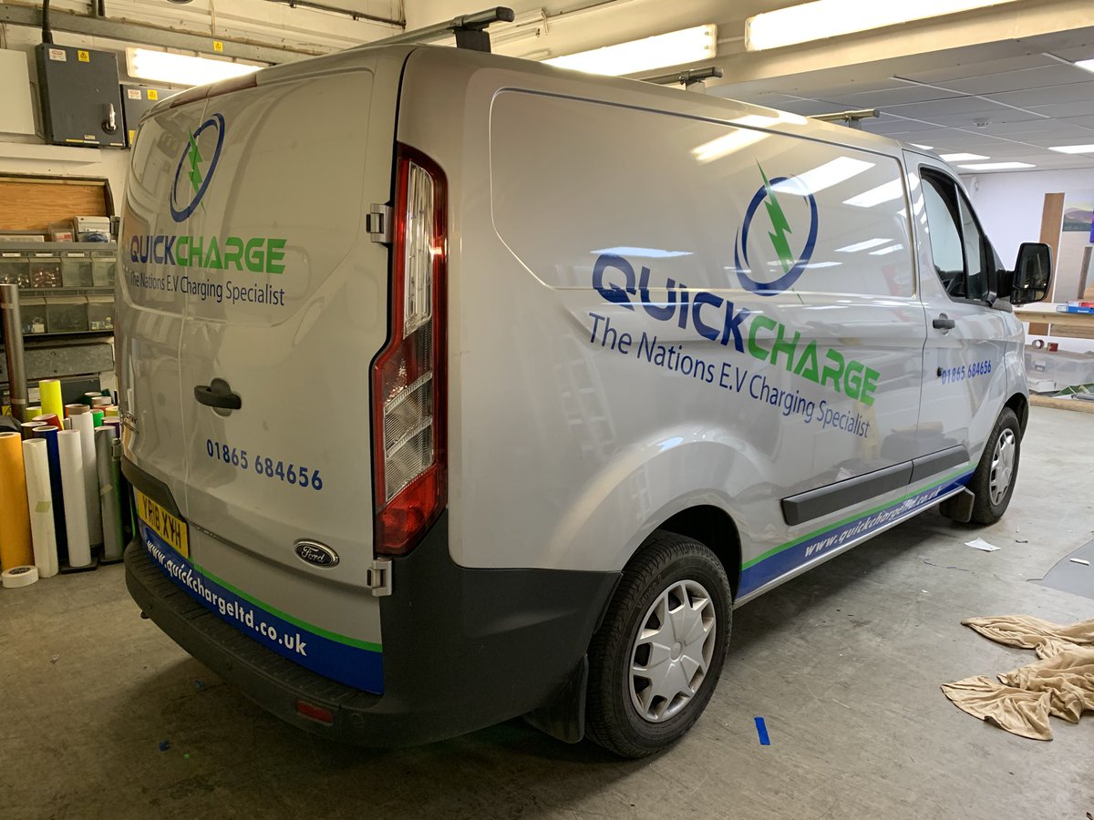 SignDesignOx's tweet photo. #quickcharge https://t.co/93WsEBke63