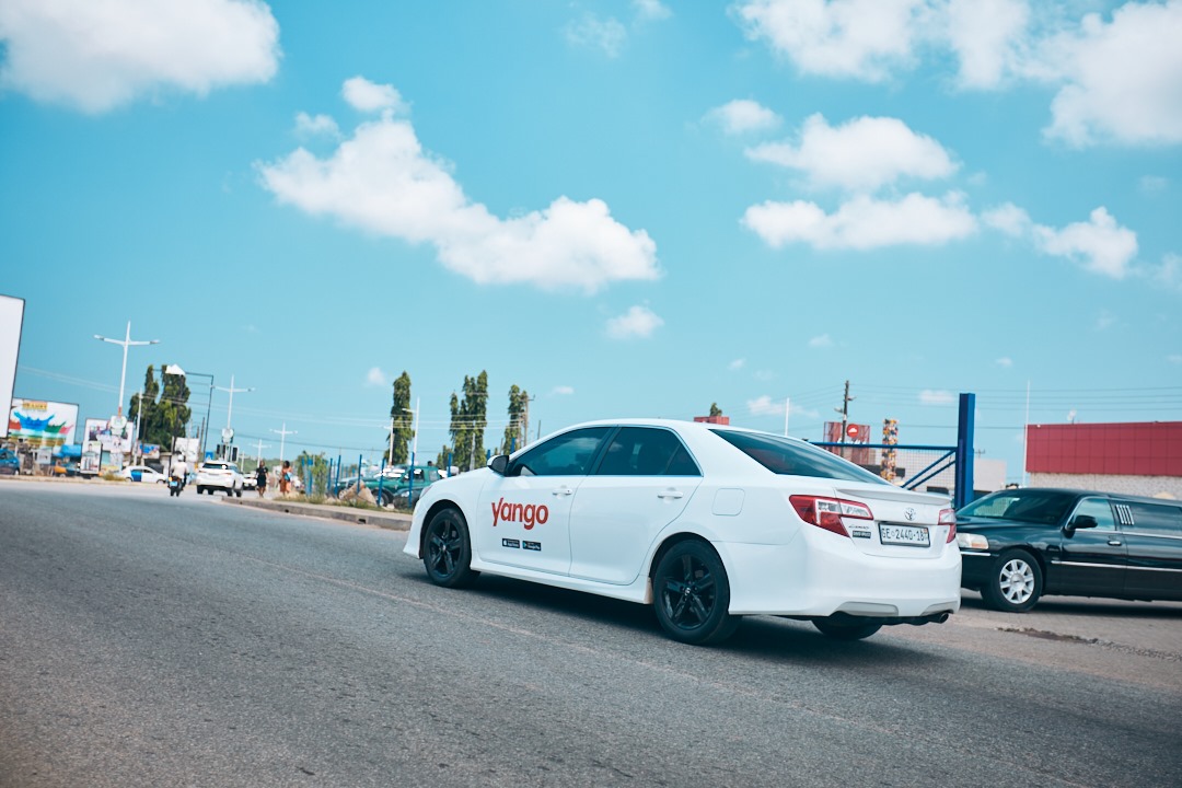 YangoGhana's tweet photo. Slow down and enjoy the little joys of the season from the window of your Yango.
PS: Remember to sit in the back at least, for now, and #RideSafeWithYango๐ค.
#YangoGhana
#MovePlusYango https://t.co/Wf4S6PGwE0