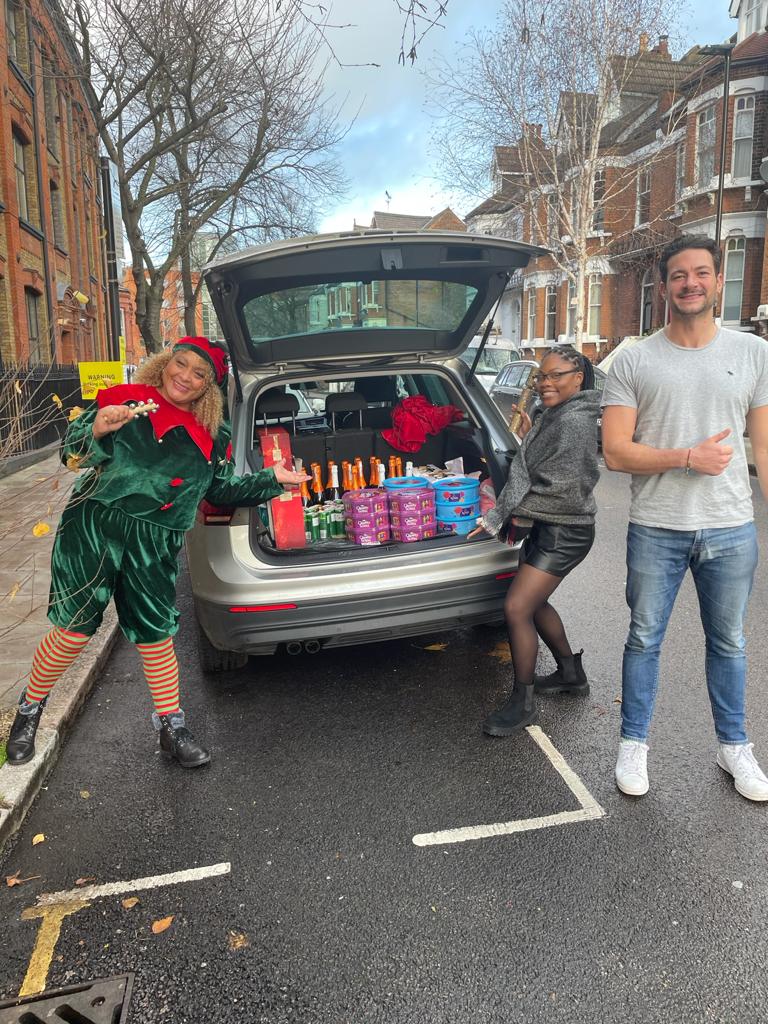 ready10's tweet photo. Our 'Elf Licence' hits the road to deliver festive songs and supplies to the team #elfandsafety #sleighedIt #deliveroodolph https://t.co/hXbYFCjNDL
