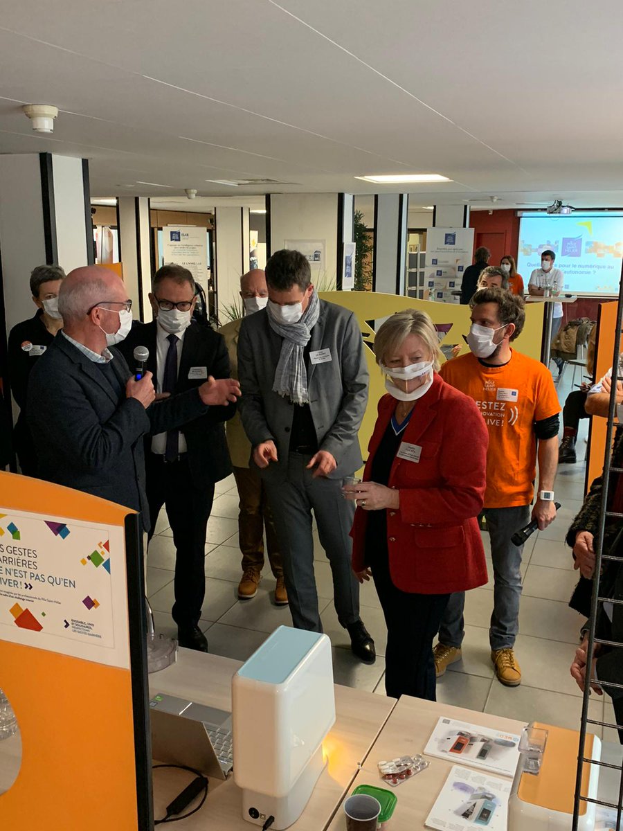 HelierPole's tweet photo. Sécuriser le domicile via des outils connectés pour rester « autonome at home » :  pilulier connecté, solution multimedia,…
#handicap #autrementcapable #autonomie #mediascreen #accessibilité 
@handicap_gouv  @s_cluzel   @hoppen  @s_cluzel  @iMEDSHealthcare @ARSbretagne https://t.co/d8wqjauFQy