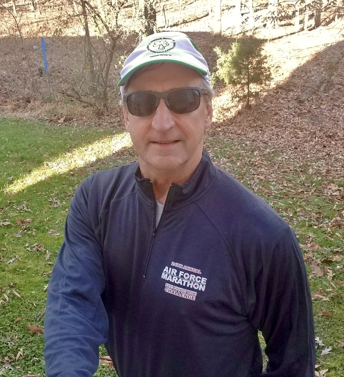 Dave5Runs's tweet photo. Haven been running much the past few weeks, but finally got my medals for the virtual USAF Fly Fight Win triple in Sept, and Wineglass in Oct. The Old Bust Head 5K was the only in-person race this year... #MedalMonday https://t.co/V0f7o43y58