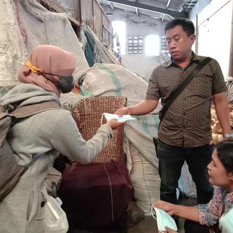 AndiniPermana1's tweet photo. Saling mengingatkan untuk kebaikan bersama

#diktidutaedukasiperubahanperilaku 
#diktimengajardarirumah https://t.co/GzqlcQJszq