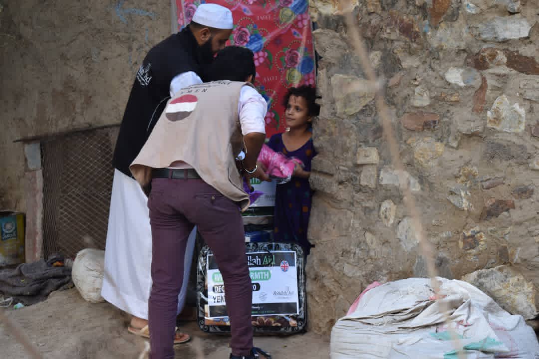 shakilmalji1's tweet photo. Winter warmth being delivered in #yemen
#bringwarmth #winter #abdullahaiduk https://t.co/lFKNzju0BI