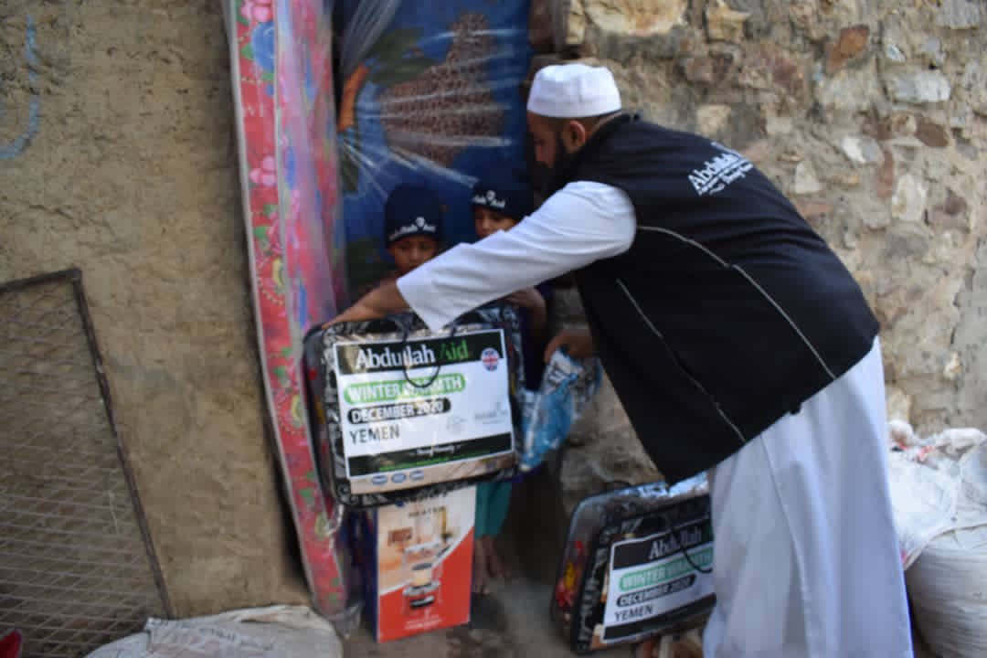 shakilmalji1's tweet photo. Winter warmth being delivered in #yemen
#bringwarmth #winter #abdullahaiduk https://t.co/lFKNzju0BI