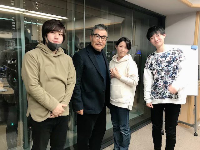 青二プロダクション 公式 青山二丁目劇場 古川登志夫 久川綾 宝亀克寿 坂井易直 草野太一 文化放送 青山二丁目劇場 人形姫 12月14日 月 30 21 00 昔々富士の山麓に翁と呼ばれる人形作りの名人が住んでいました 人間嫌いの翁は自分