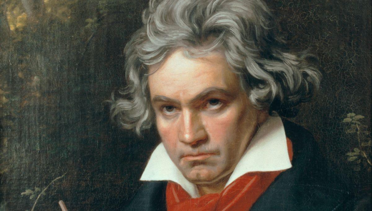 franceinter's tweet photo. 📺 Sa musique est la plus jouée dans le monde aujourd'hui… @dobarba nous propose ce matin de redécouvrir #Beethoven, "pop star" dont on fête les 250 ans cette année, avec un documentaire sur @TLHTV ce soir : 
https://t.co/Ze4JtX2z5i
#CaptureDEcrans #le57Inter https://t.co/k3sCNmlZrT