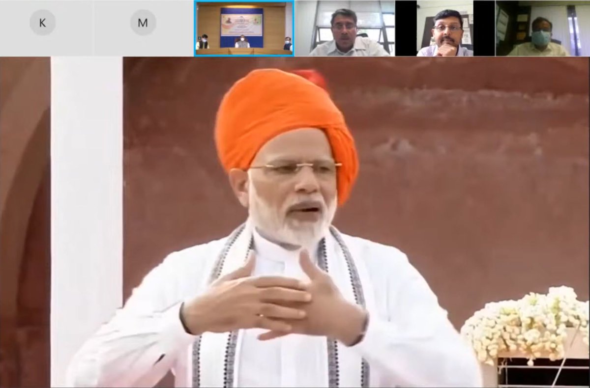 svkhara's tweet photo. With a sense of gratitude and pride, We, at Silver Oak University, feel honoured for being awarded with Supercomputer at the hands of Chief Minister of Gujarat, today. https://t.co/5dEgpyLDsY