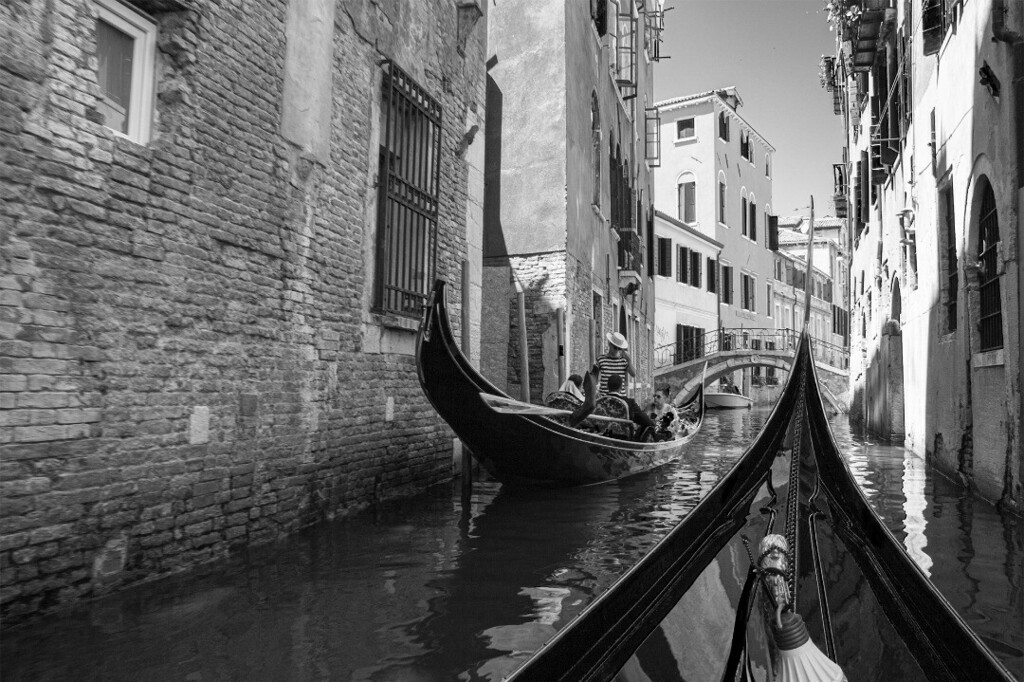 Photo “Gondola Meeting” – part of photo series “Venice Experience” 
.
.
.
#travel #trip #italy #venice #travelphotos #travelphotography #gondola #gondolas #photography #photos #fineartphotography #fineartphotos #danchoatanasov #canon7d #streetphotos #streetphotography #monoc…