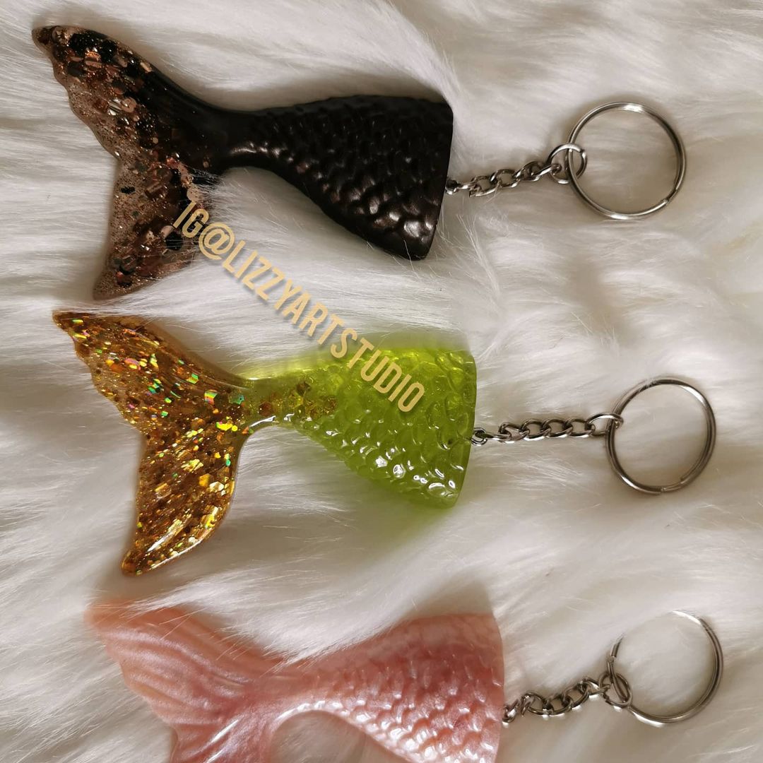 Key holders; comes in variety designs IG page https://instagram.com/lizzyartstudio?igshid=1qcsk4ikxtyyw #MondayMotivation  #mondaythoughts