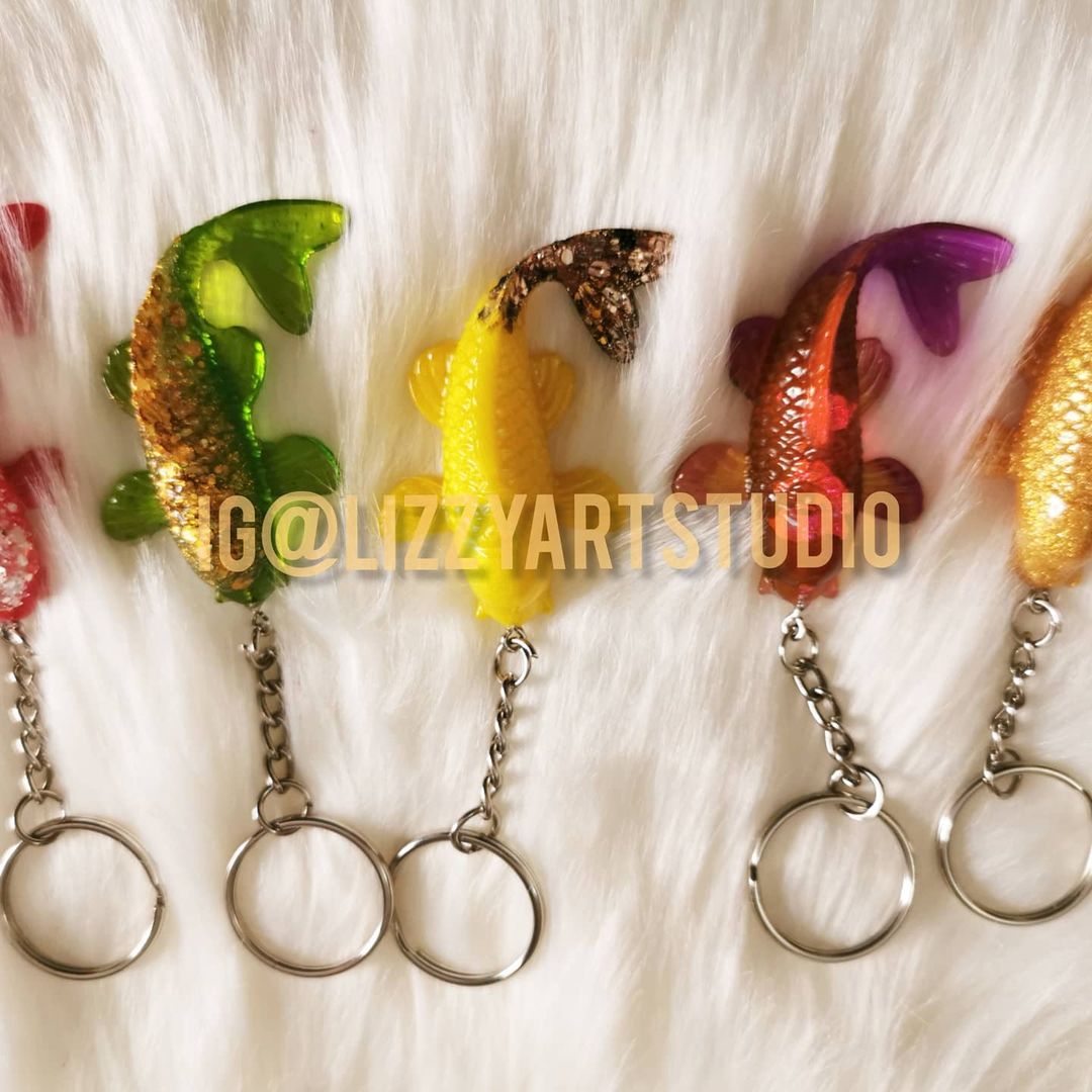 Key holders; comes in variety designs IG page https://instagram.com/lizzyartstudio?igshid=1qcsk4ikxtyyw #MondayMotivation  #mondaythoughts
