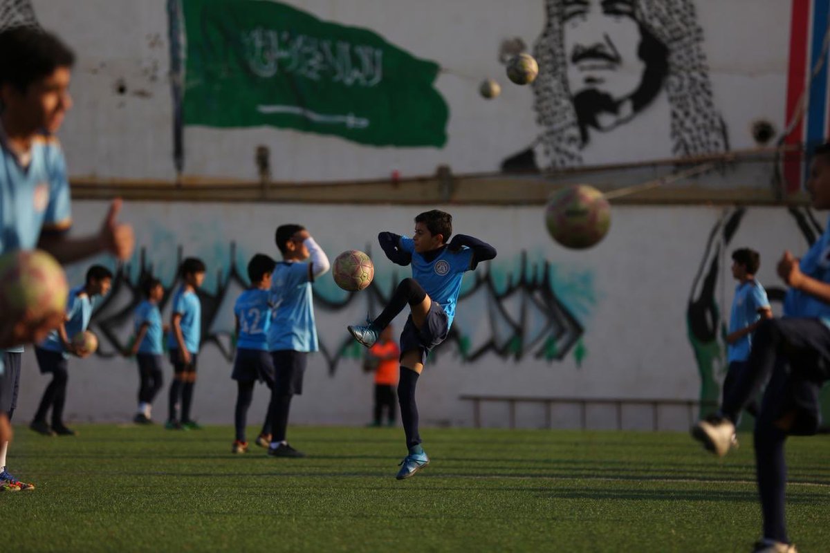 ALMOTAWA_FC's tweet photo. 📸⚽️

صور من تدريبات 
#اكاديميه_المطوع 

• https://t.co/EeRmZzwwxh